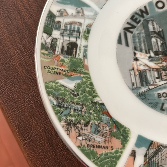 Vintage New Orleans Decorative Plate - Picture 9 of 10